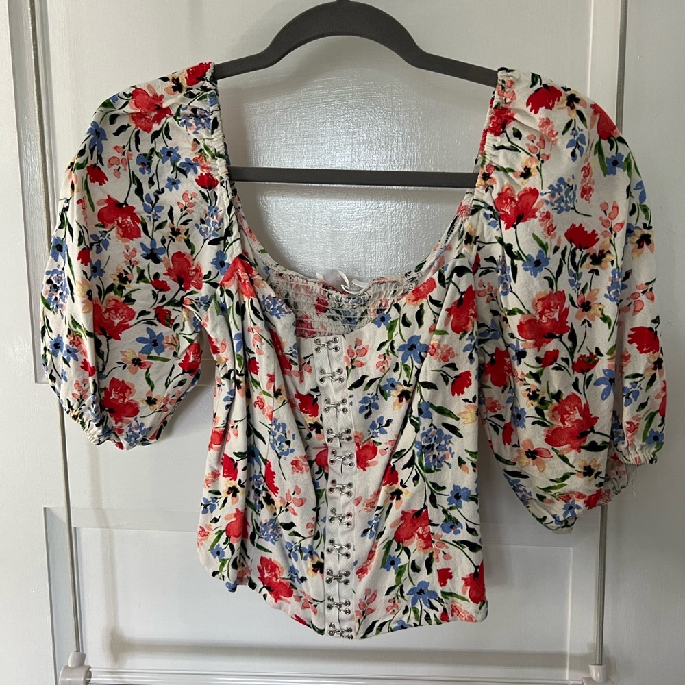 ASTR the Label Floral Top